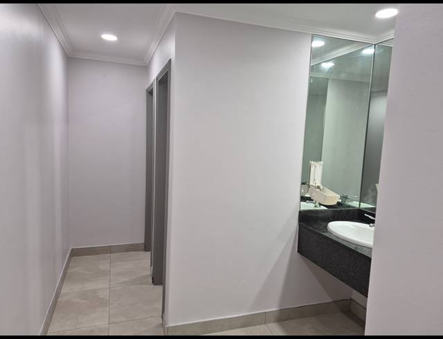 3,730M² OFFICE TO LET IN SANDTON CENTRAL